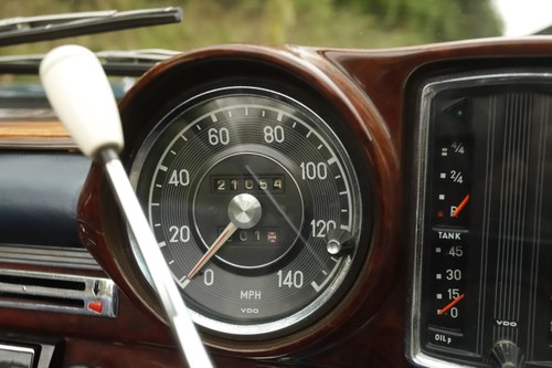 1964 Mercedes-Benz W111 220SE Cabriolet Te koop (foto 58 van 241)