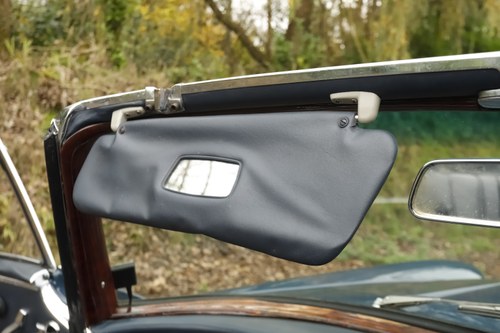 1964 Mercedes-Benz W111 220SE Cabriolet Te koop (foto 85 van 241)