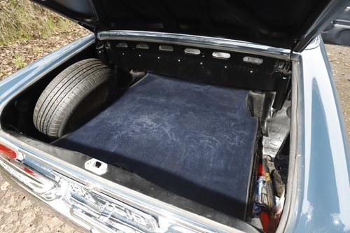 1964 Mercedes-Benz W111 220SE Cabriolet Te koop (foto 107 van 241)