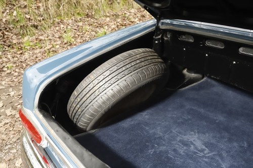 1964 Mercedes-Benz W111 220SE Cabriolet Te koop (foto 108 van 241)