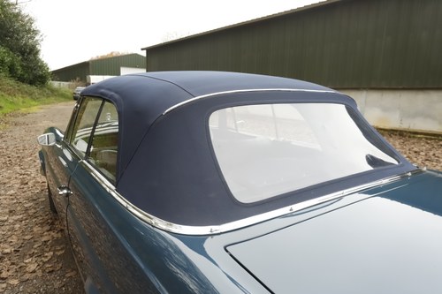 1964 Mercedes-Benz W111 220SE Cabriolet Te koop (foto 148 van 241)