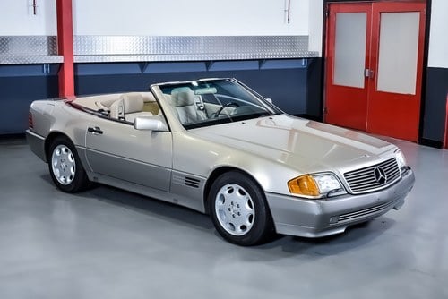 1994 Mercedes-Benz R129 SL320 Convertible 3.2L I6 For Sale (picture 11 of 140)