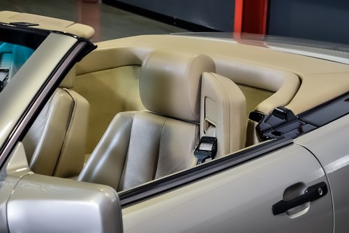 1994 Mercedes-Benz R129 SL320 Convertible 3.2L I6 For Sale (picture 98 of 140)