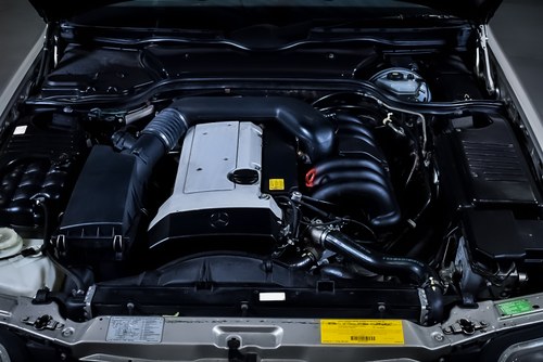 1994 Mercedes-Benz R129 SL320 Convertible 3.2L I6 For Sale (picture 122 of 140)