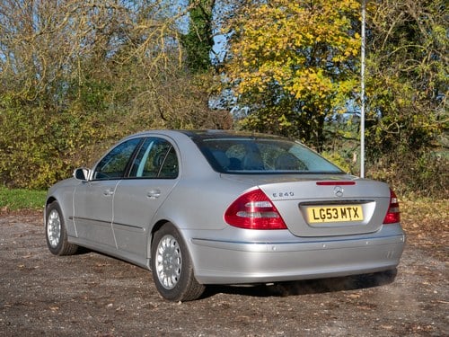 2003 Mercedes-Benz E240 Avantgarde In vendita (immagine 11 di 263)