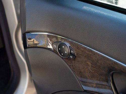 2003 Mercedes-Benz E240 Avantgarde In vendita (immagine 23 di 263)