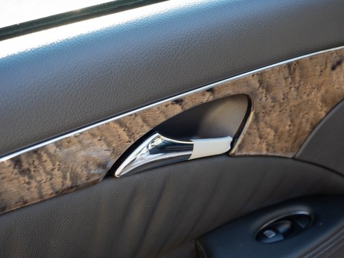 2003 Mercedes-Benz E240 Avantgarde In vendita (immagine 35 di 263)