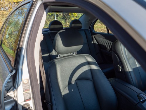 2003 Mercedes-Benz E240 Avantgarde In vendita (immagine 67 di 263)