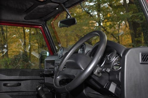 2015 Land Rover Defender 90 XS For Sale (picture 27 of 127)