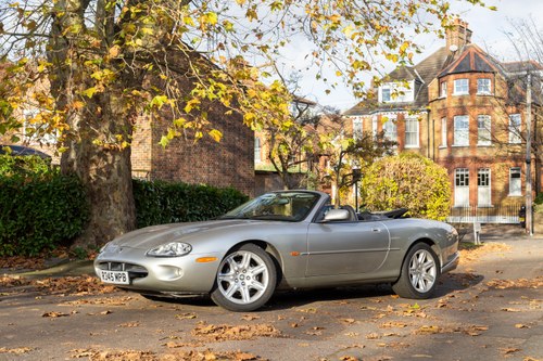 1998 Jaguar XK8 In vendita (immagine 5 di 184)