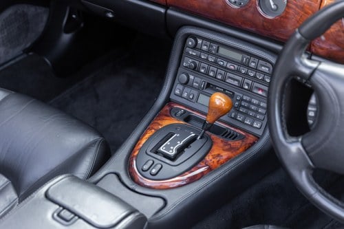 1998 Jaguar XK8 In vendita (immagine 42 di 184)