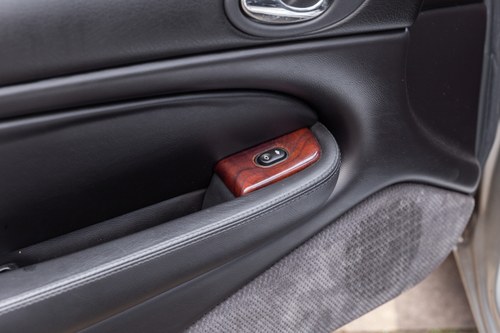 1998 Jaguar XK8 In vendita (immagine 81 di 184)