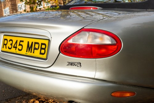 1998 Jaguar XK8 In vendita (immagine 126 di 184)