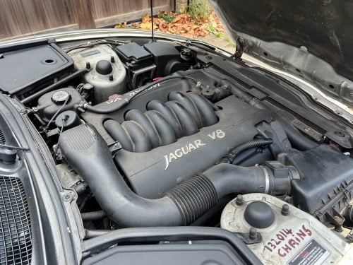 1998 Jaguar XK8 In vendita (immagine 144 di 184)