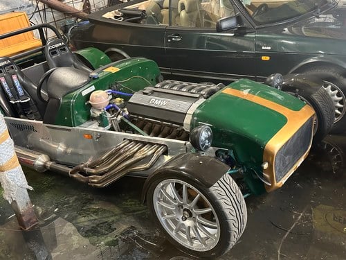 2004 Luego Viento kit car with 2.5 6 cyl bmw engine, dry sump etc VENDU