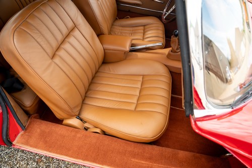 1966 Jaguar E-Type Series 1 2+2 In vendita (immagine 45 di 122)