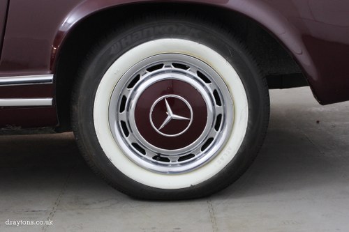 1968 Mercedes-Benz W113 280SL ‘Pagoda’ Te koop (foto 28 van 59)