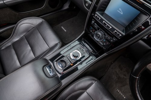 2013 Jaguar X150 XK 5.0 Portfolio Convertible à vendre (picture 35 of 189)