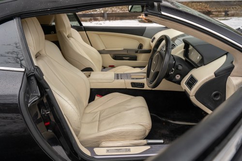 2007 Aston Martin DB9 Volante à venda (imagem 27 de 128)