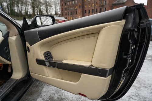 2007 Aston Martin DB9 Volante à venda (imagem 45 de 128)