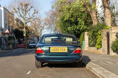 2002 Jaguar XJ8 Sovereign 3.2 till salu (bild 6 av 163)