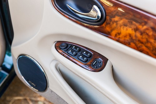 2002 Jaguar XJ8 Sovereign 3.2 till salu (bild 55 av 163)