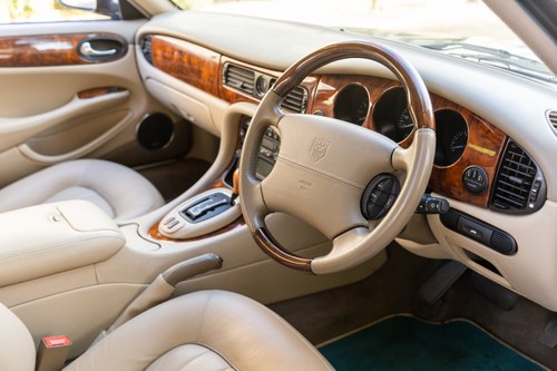 2002 Jaguar XJ8 Sovereign 3.2 till salu (bild 58 av 163)