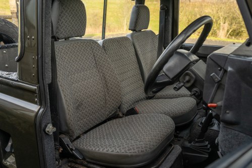 1993 Land Rover Defender 90 For Sale (picture 30 of 193)