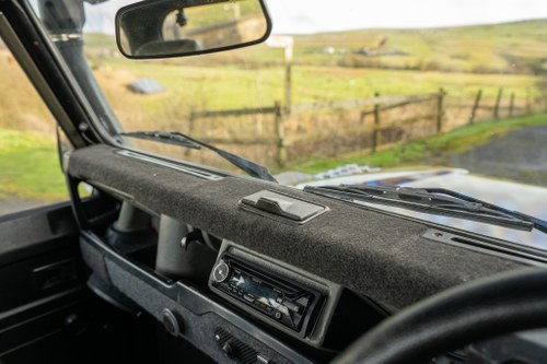 1993 Land Rover Defender 90 For Sale (picture 44 of 193)