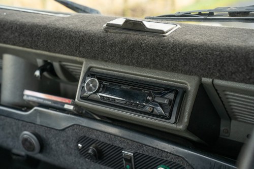 1993 Land Rover Defender 90 For Sale (picture 46 of 193)