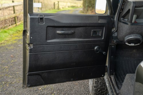1993 Land Rover Defender 90 For Sale (picture 61 of 193)
