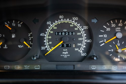 1993 Mercedes-Benz 280E W124 For Sale (picture 51 of 251)