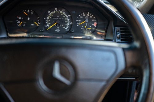 1993 Mercedes-Benz 280E W124 For Sale (picture 67 of 251)