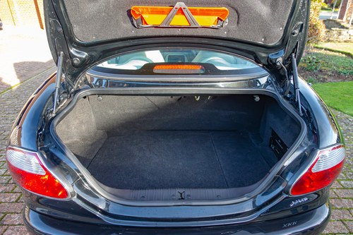 2002 Jaguar XKR Coupe à vendre (picture 84 of 177)