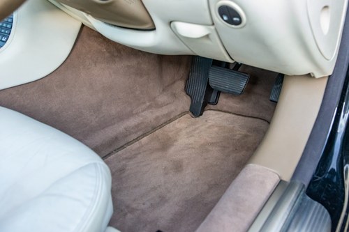 2002 Jaguar XKR Coupe à vendre (picture 43 of 177)