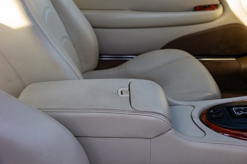 2002 Jaguar XKR Coupe à vendre (picture 46 of 177)