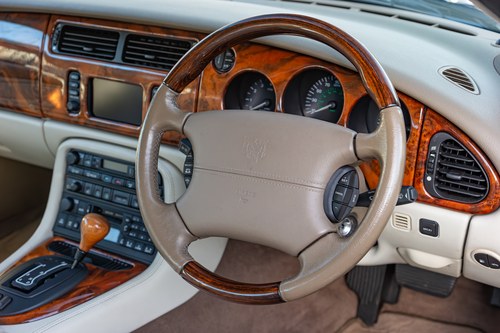 2002 Jaguar XKR Coupe à vendre (picture 61 of 177)