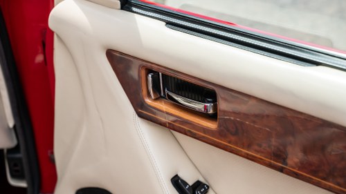 1992 Aston Martin Virage Te koop (foto 67 van 195)