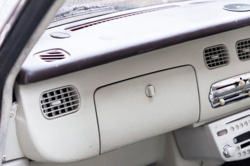 1991 Nissan Figaro Turbo Te koop (foto 44 van 171)