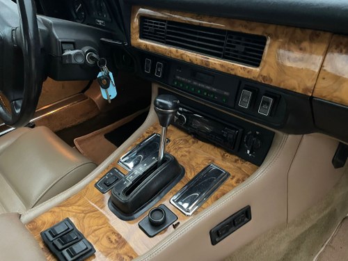 1990 Jaguar XJS Cabriolet V12 'Classic Collection Edition' Te koop (foto 30 van 60)