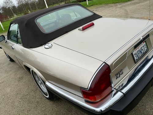 1990 Jaguar XJS Cabriolet V12 'Classic Collection Edition' Te koop (foto 43 van 60)