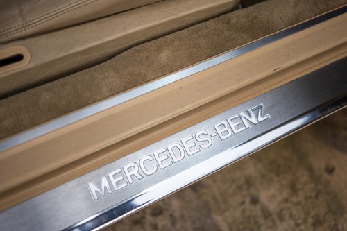 1990 Mercedes-Benz R129 500SL Te koop (foto 126 van 264)