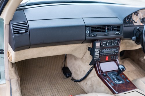 1990 Mercedes-Benz R129 500SL Te koop (foto 60 van 264)