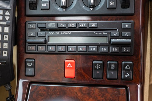 1990 Mercedes-Benz R129 500SL Te koop (foto 94 van 264)