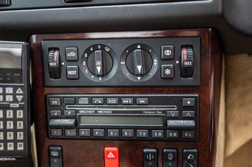 1990 Mercedes-Benz R129 500SL Te koop (foto 95 van 264)