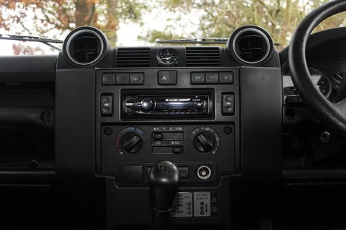 2010 Land Rover Defender 110 For Sale (picture 36 of 182)