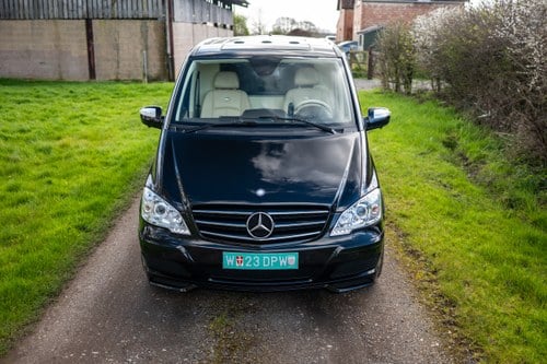 2015 Mercedes-Benz BRABUS iBusiness 3D 4.0 LWB In vendita (immagine 23 di 277)