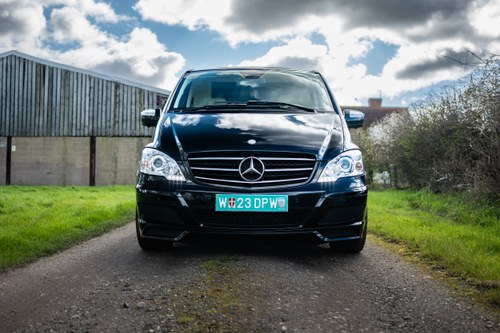2015 Mercedes-Benz BRABUS iBusiness 3D 4.0 LWB In vendita (immagine 24 di 277)