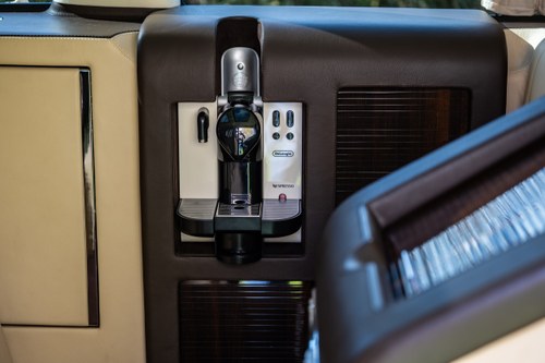 2015 Mercedes-Benz BRABUS iBusiness 3D 4.0 LWB In vendita (immagine 42 di 277)