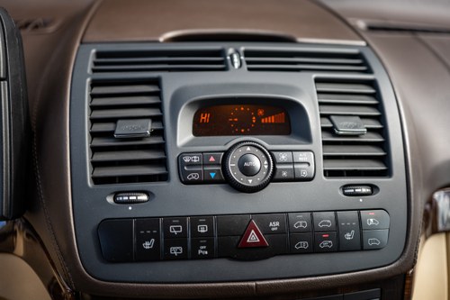 2015 Mercedes-Benz BRABUS iBusiness 3D 4.0 LWB In vendita (immagine 65 di 277)